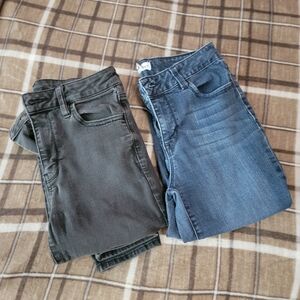 Bundle - American Eagle Outfitters Women's Black and Blue Skinny Jeans SIZE 6